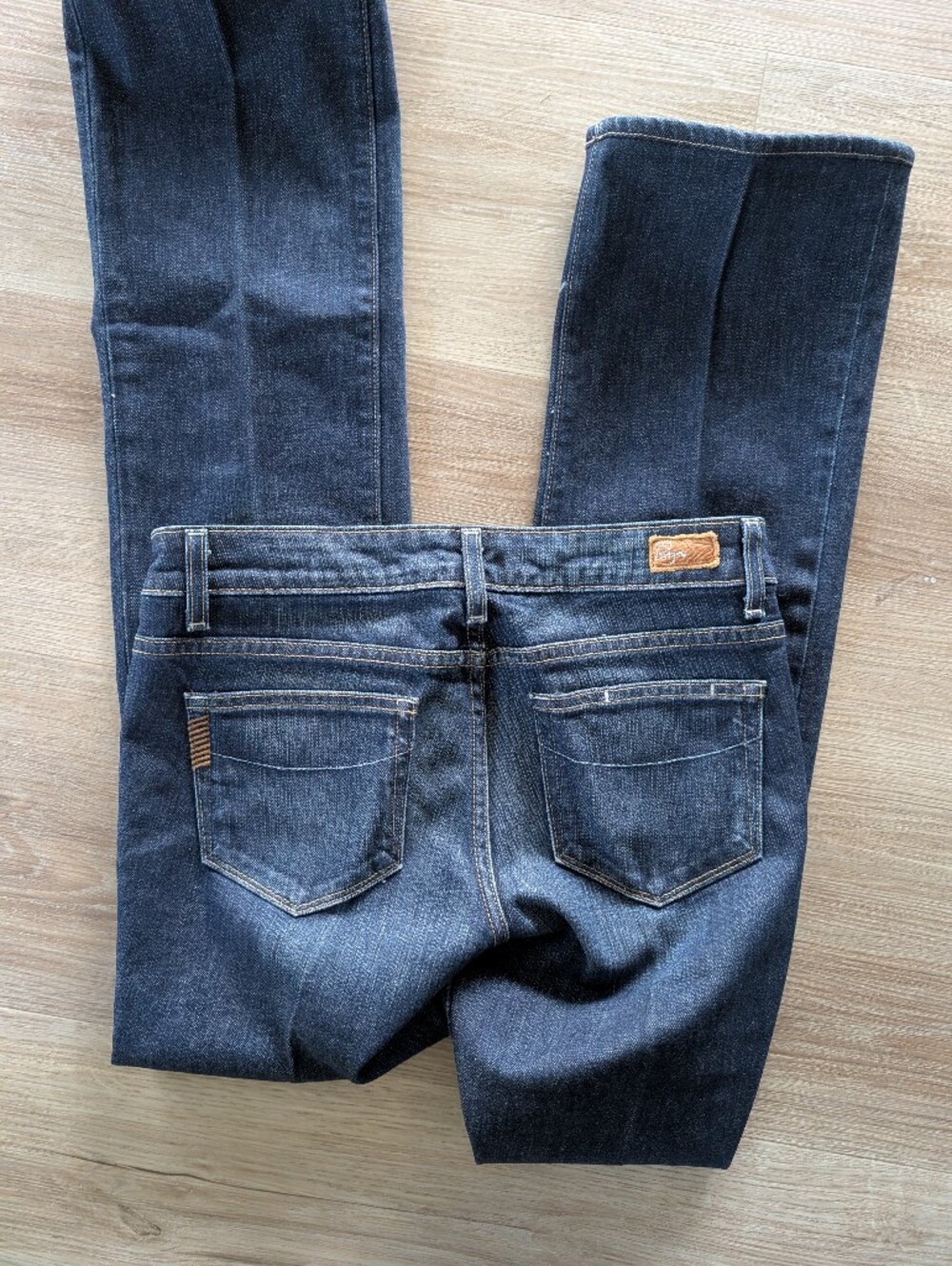 Paige Premium Denim jeans "Benedict Canyon" style Size 27 - Picture 7 of 7